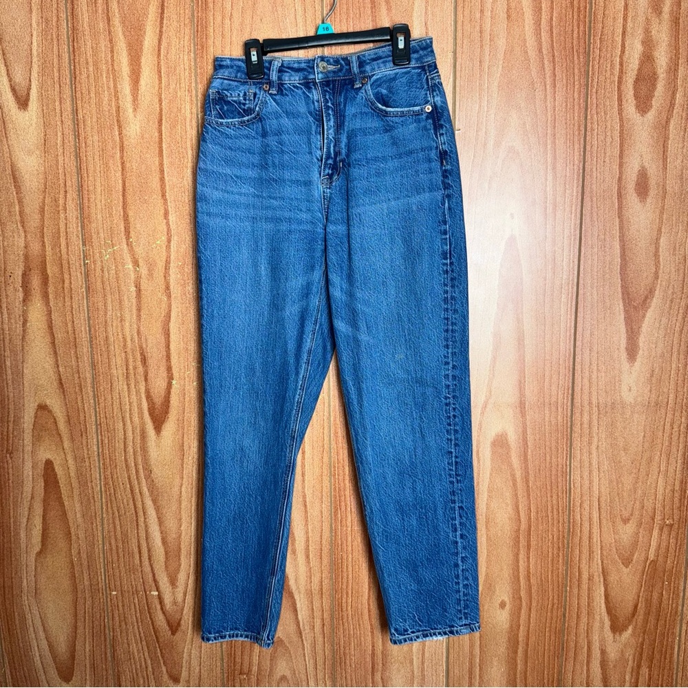 American Eagle Mom Blue Jeans (2)‎ per-loved